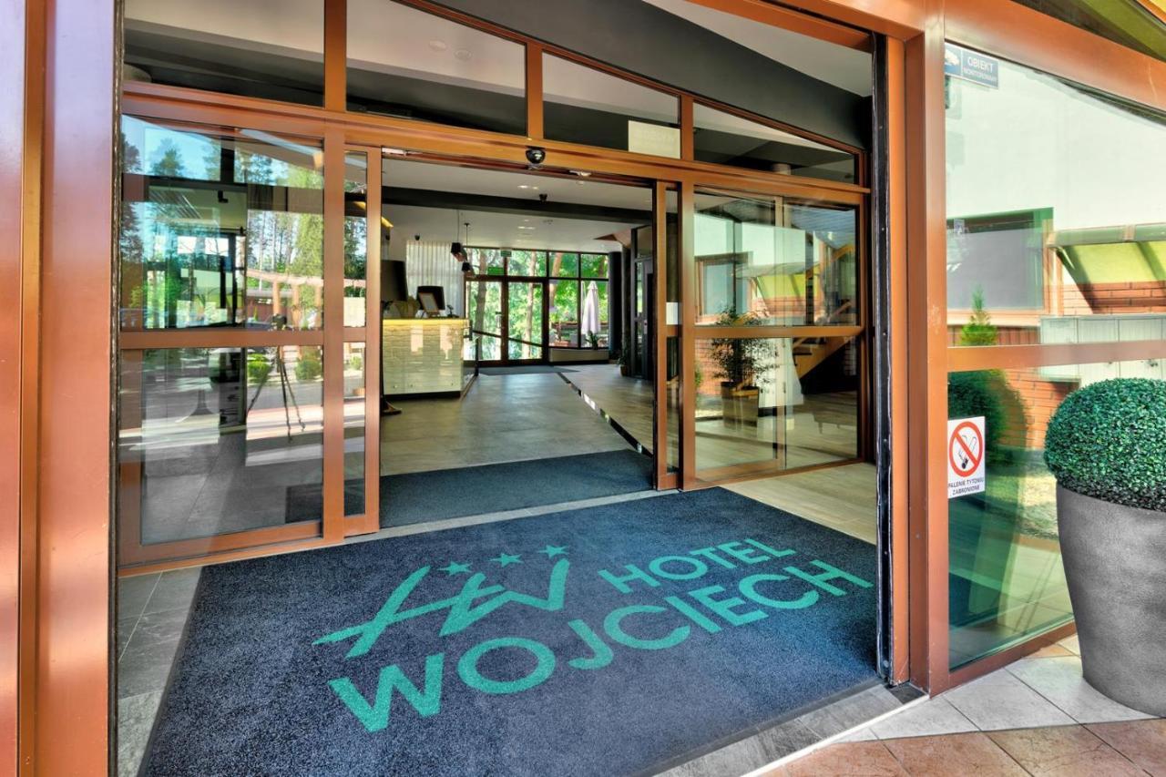 Hotel Wojciech アウグストゥフ エクステリア 写真